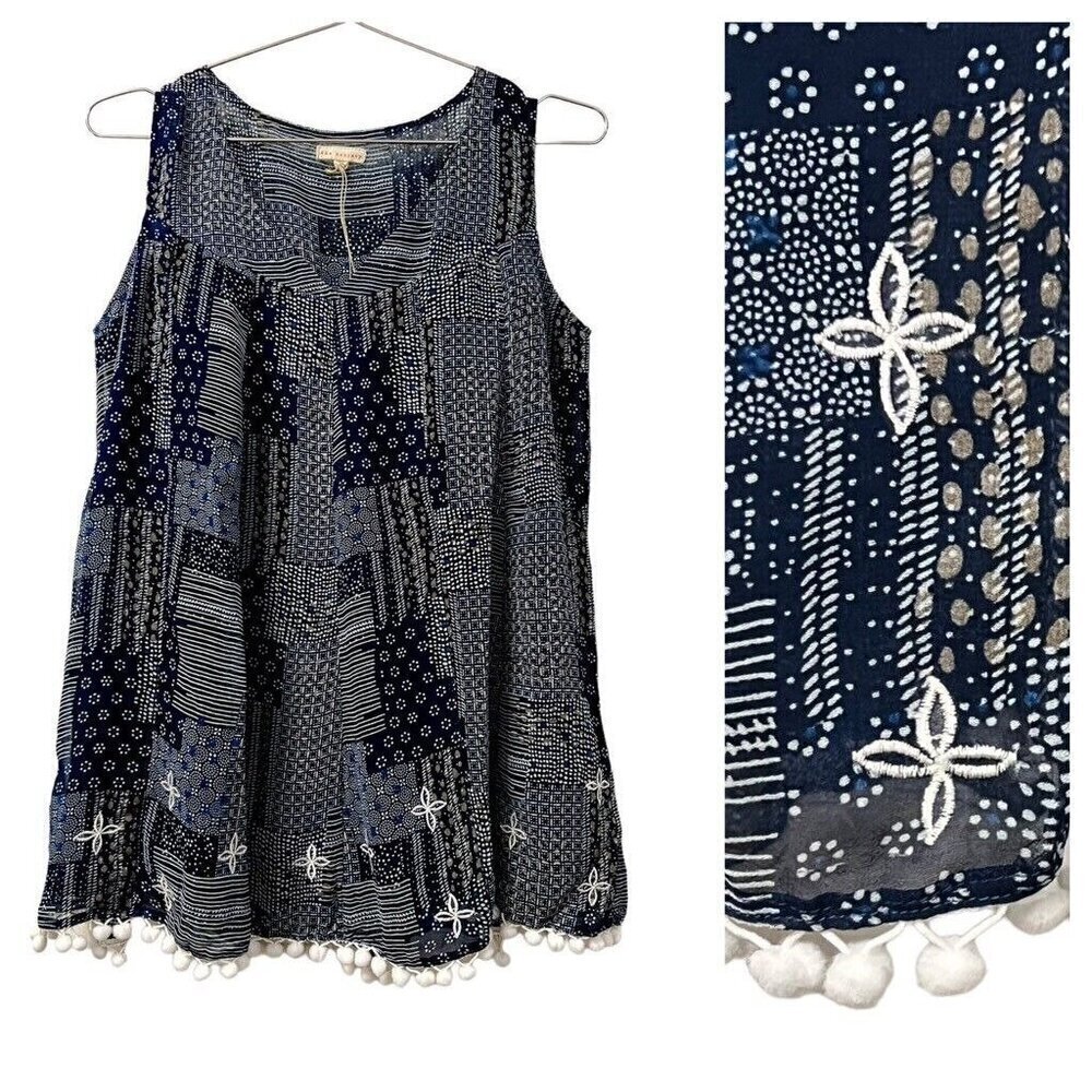 High Society Tank Top Size Small Navy White Embroidered Floral‎ Chiffon A-Line